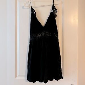 Black Romper, size Medium, NWT
